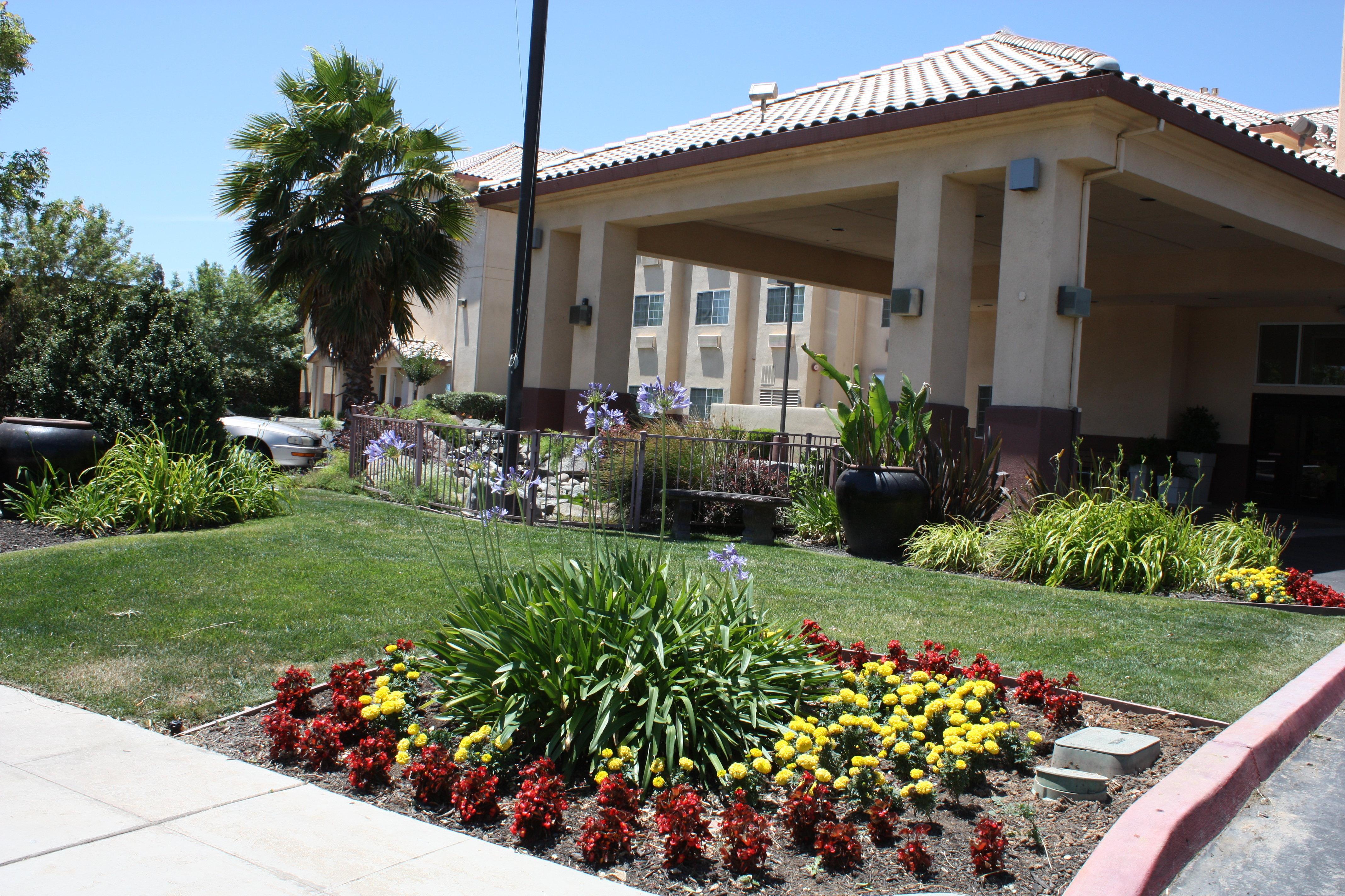 Holiday Inn Express Madera By Ihg Exterior foto